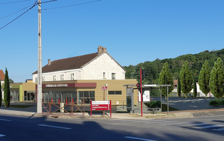 Logo Réhabilitation et conversion 18 Avenue du Gal Leclerc en commerces